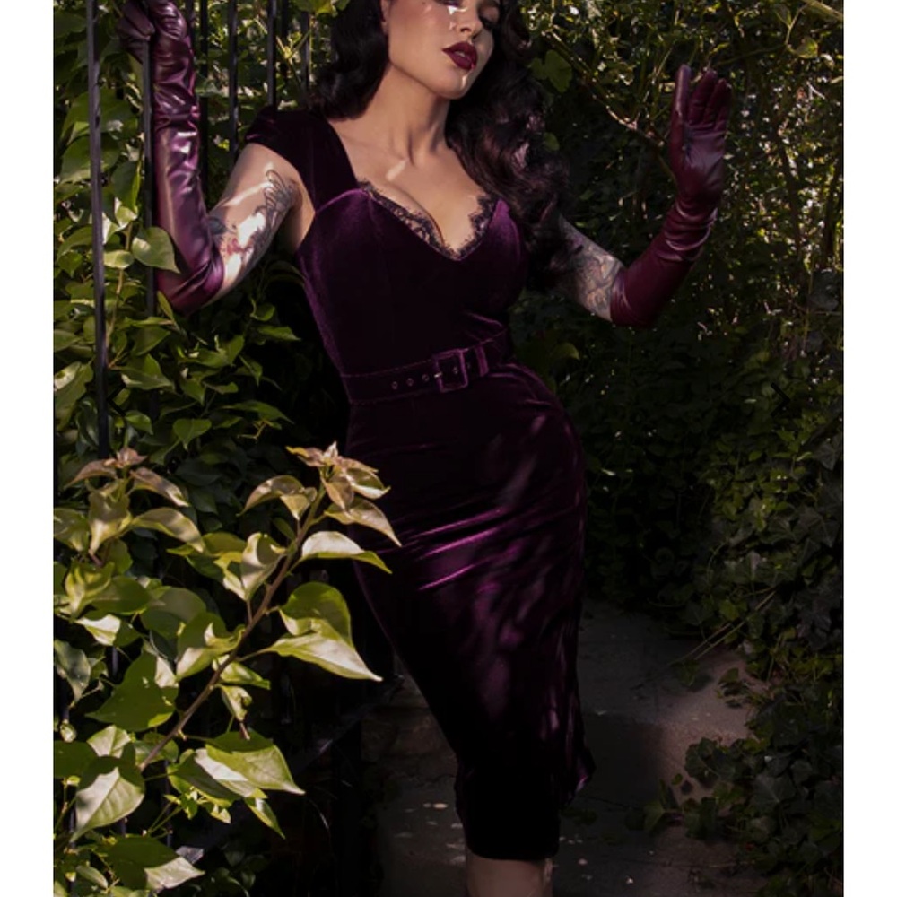 Velvet Midi Dress with Lace Trim